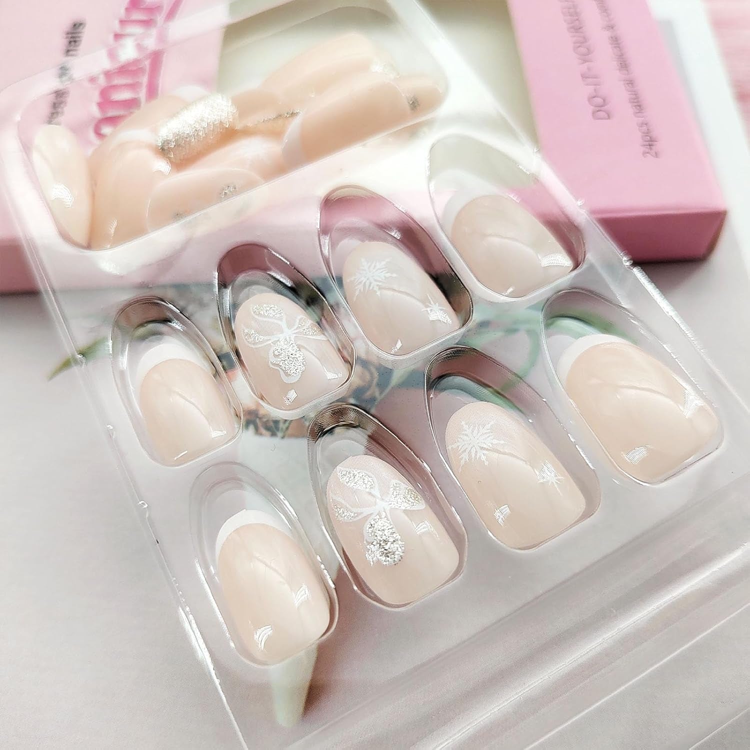 Press on Nails Short Oval White French Tip Fake Nails Snowflake Glitter Butterfly with Designs Glue on Nails Short Oval Acrylic False Nails for Women 24 Pcs